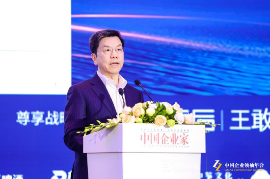 李开复：ChatGPT点燃了大模型元年，未来五年所有科幻小说里的场景都会发生